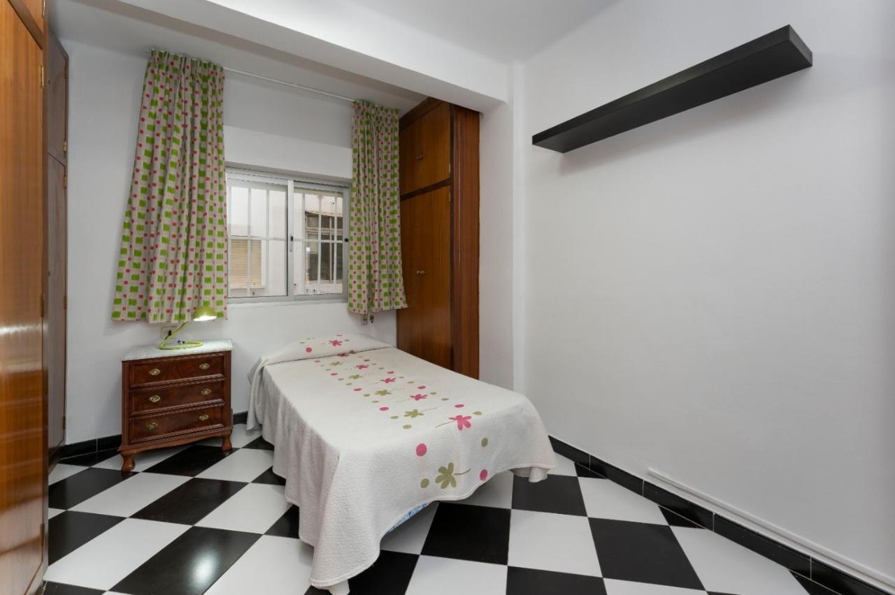 Malaga Downtown And Beach Apartment Exterior foto