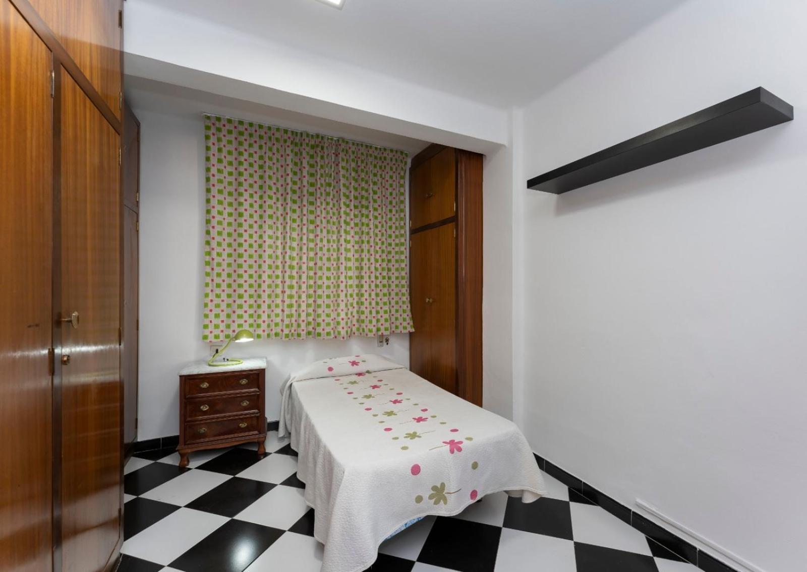 Malaga Downtown And Beach Apartment Habitación foto